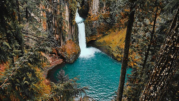 Zeitraffer Foto eines Wasserfalls